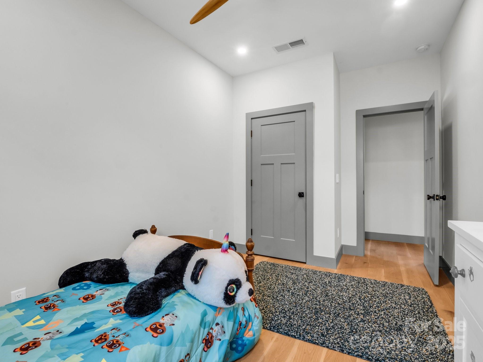 408 S Oconeechee Avenue Black Mountain NC 28711