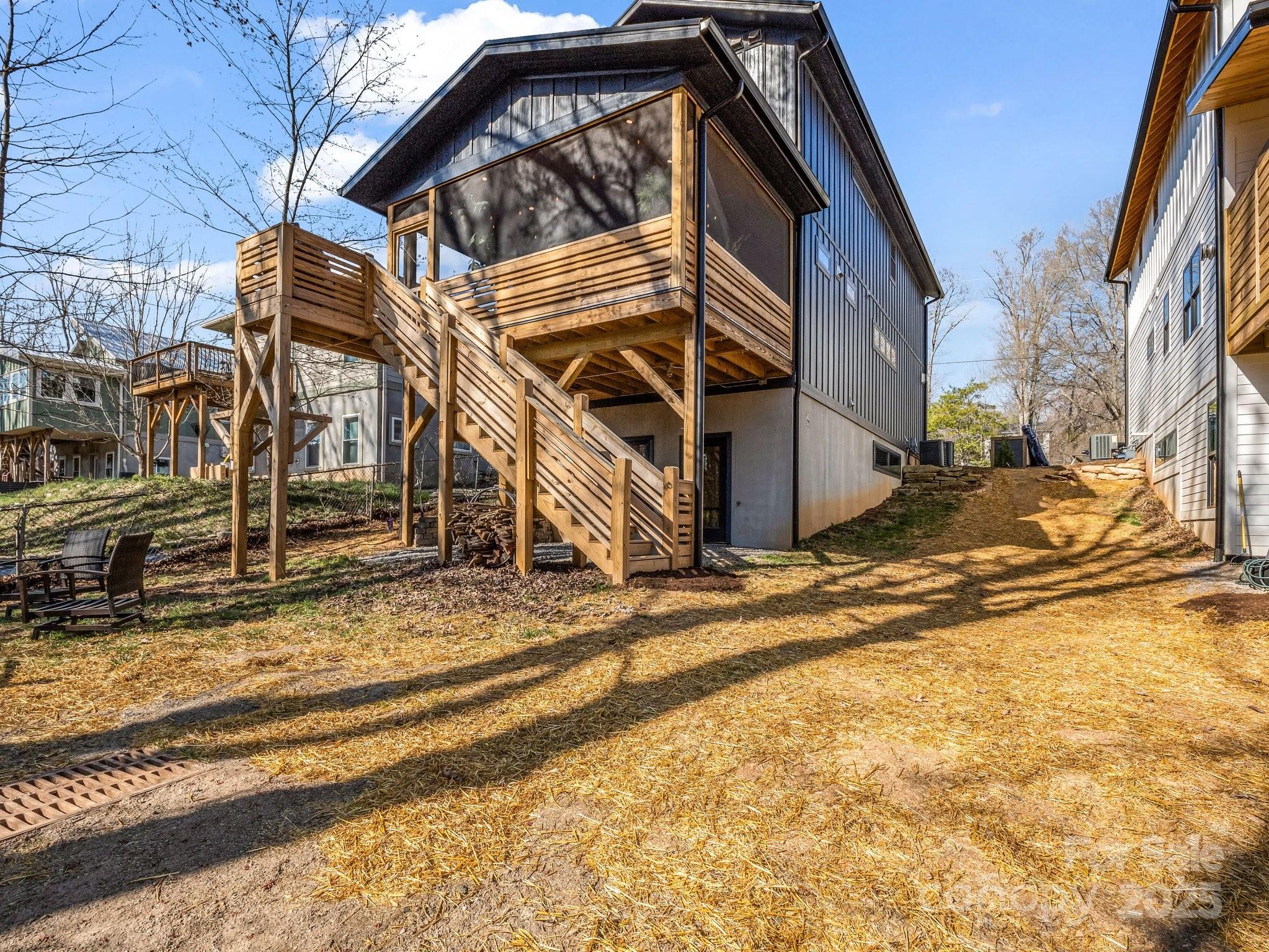 408 S Oconeechee Avenue Black Mountain NC 28711