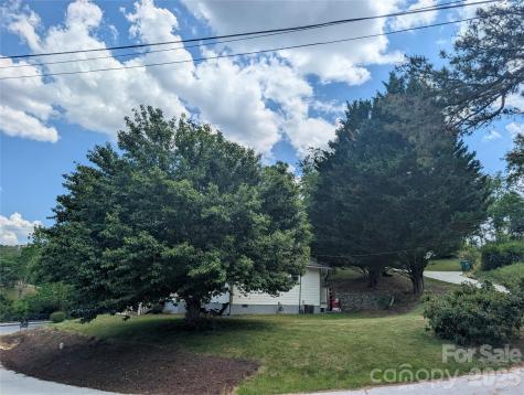 133 Highland Street Weaverville NC 28787