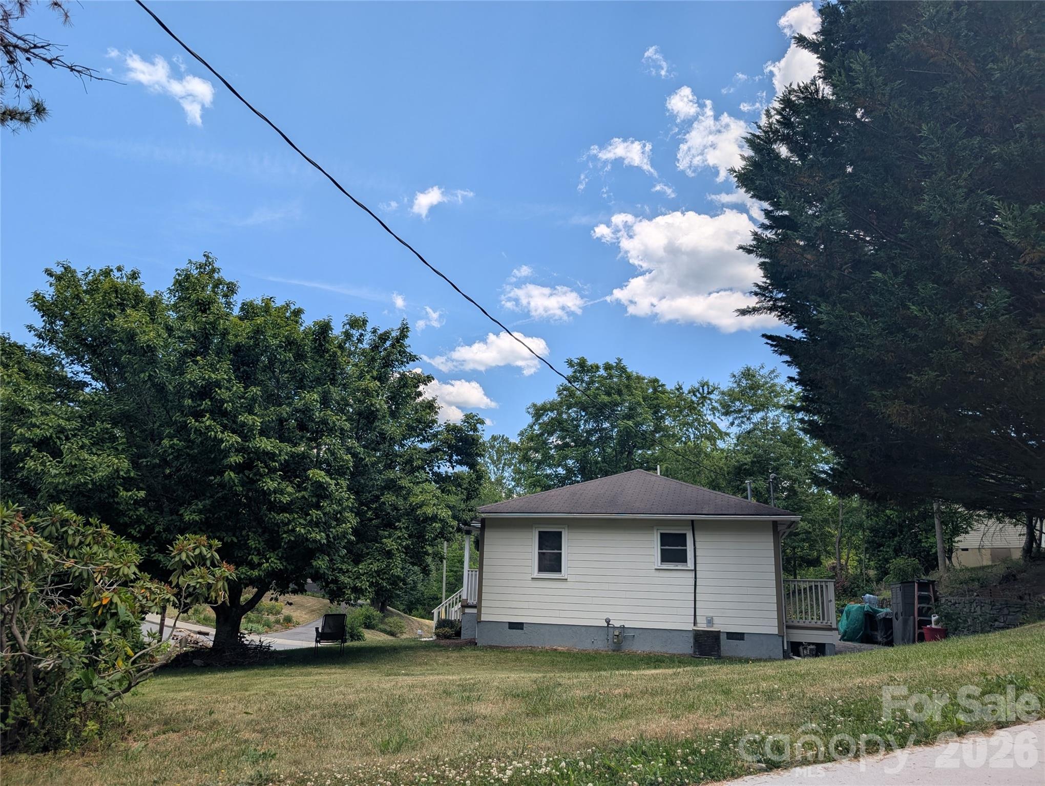 133 Highland Street Weaverville NC 28787