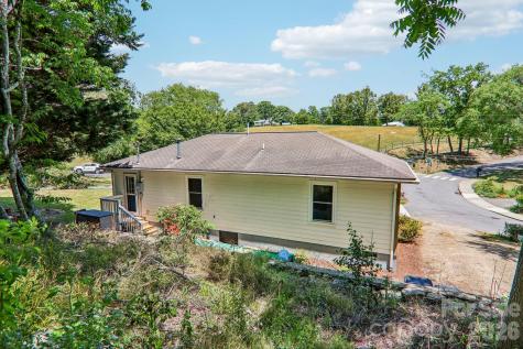133 Highland Street Weaverville NC 28787