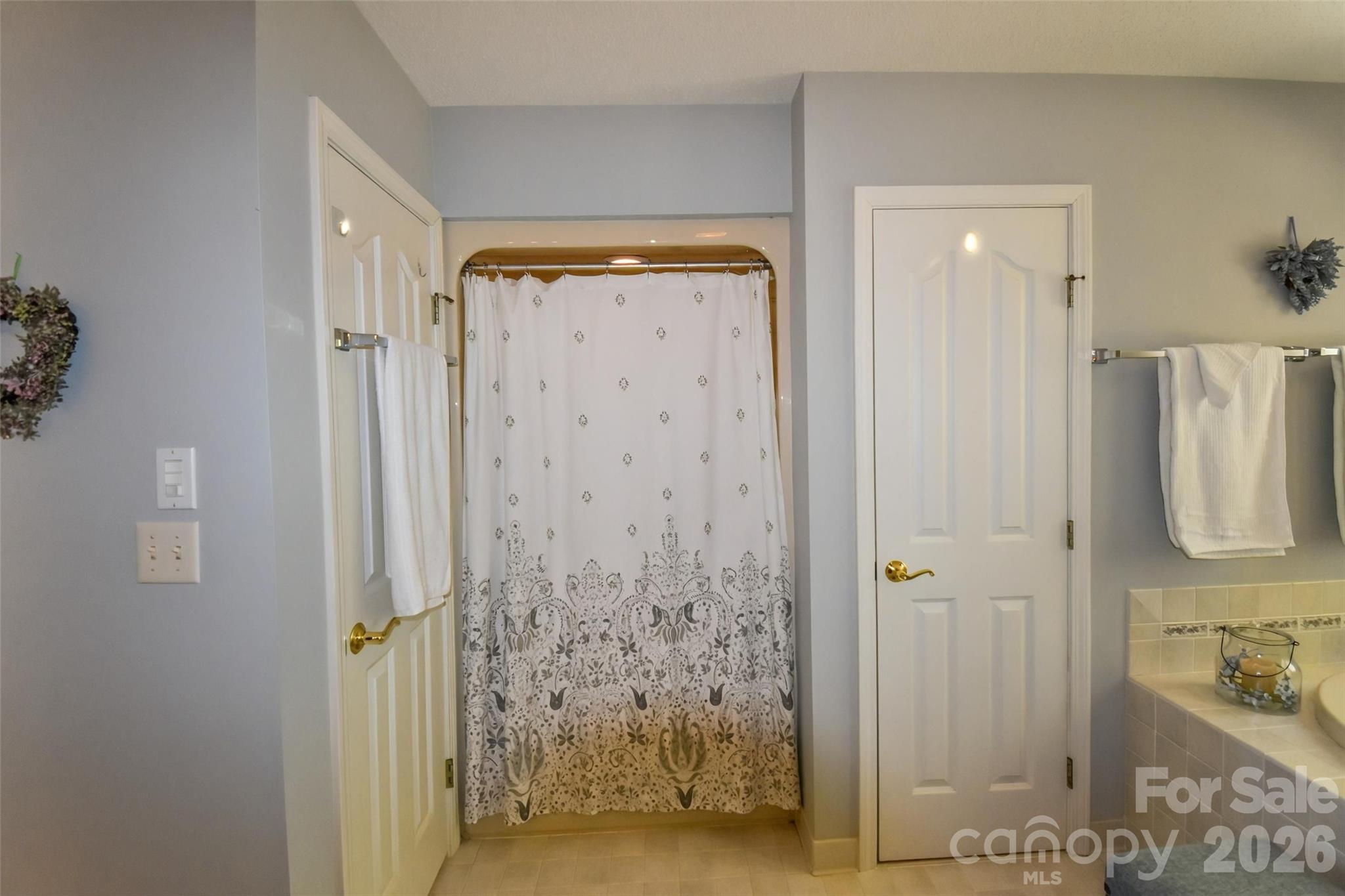 548 Thunder Road Brevard NC 28712