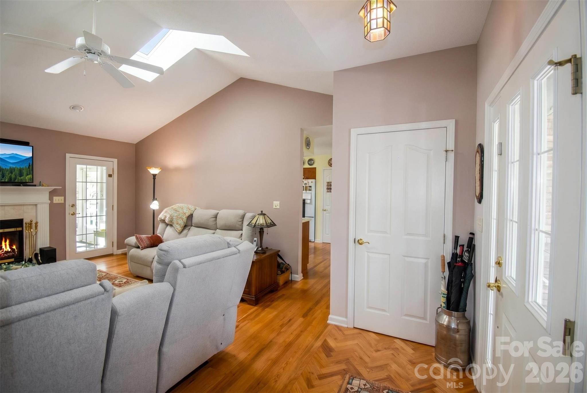 548 Thunder Road Brevard NC 28712