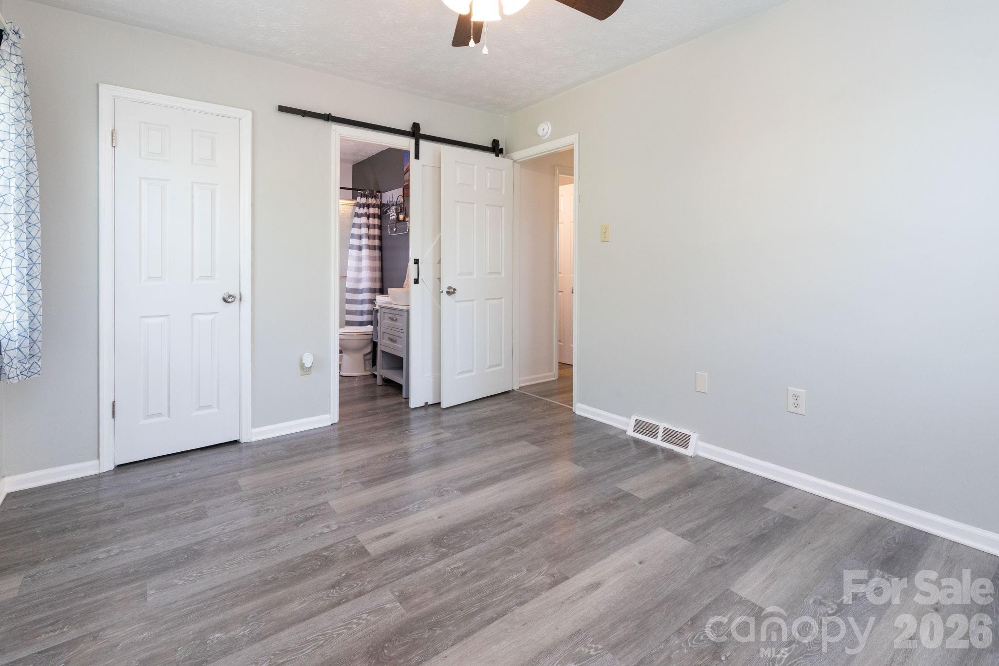 30 Compton Drive Asheville NC 28806