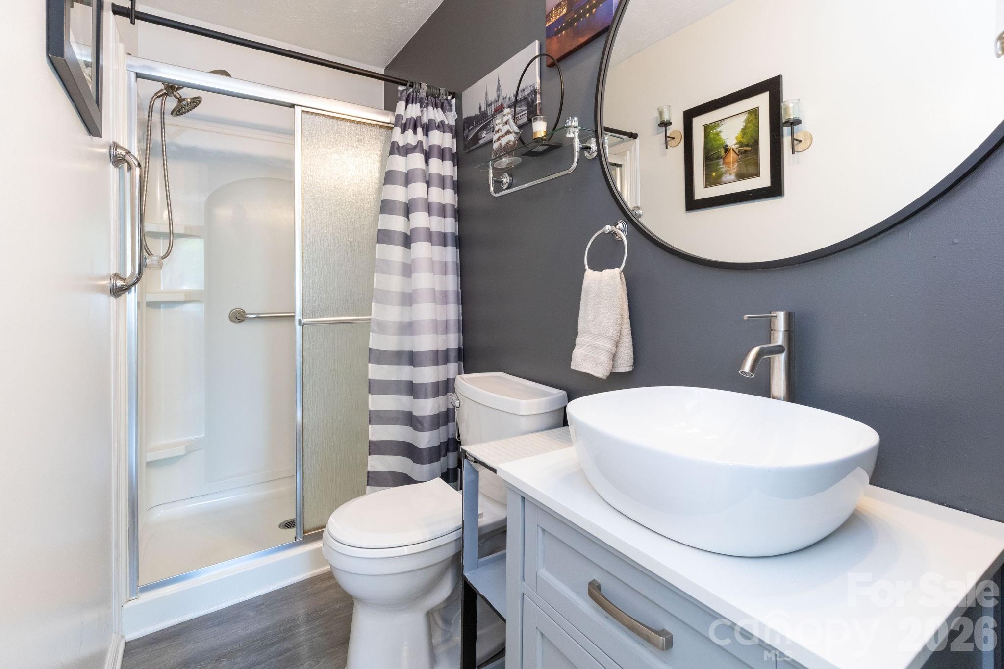 30 Compton Drive Asheville NC 28806