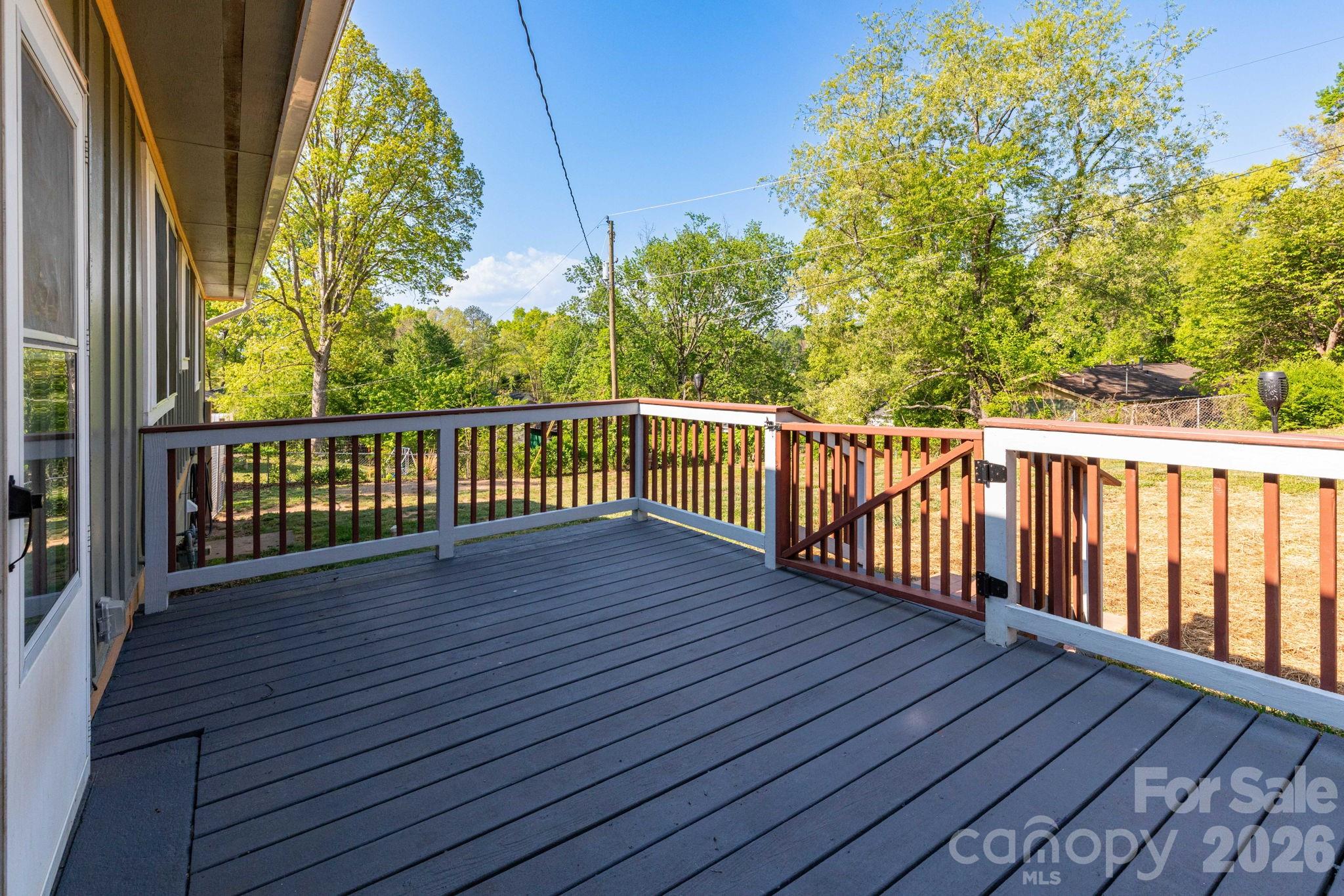 30 Compton Drive Asheville NC 28806