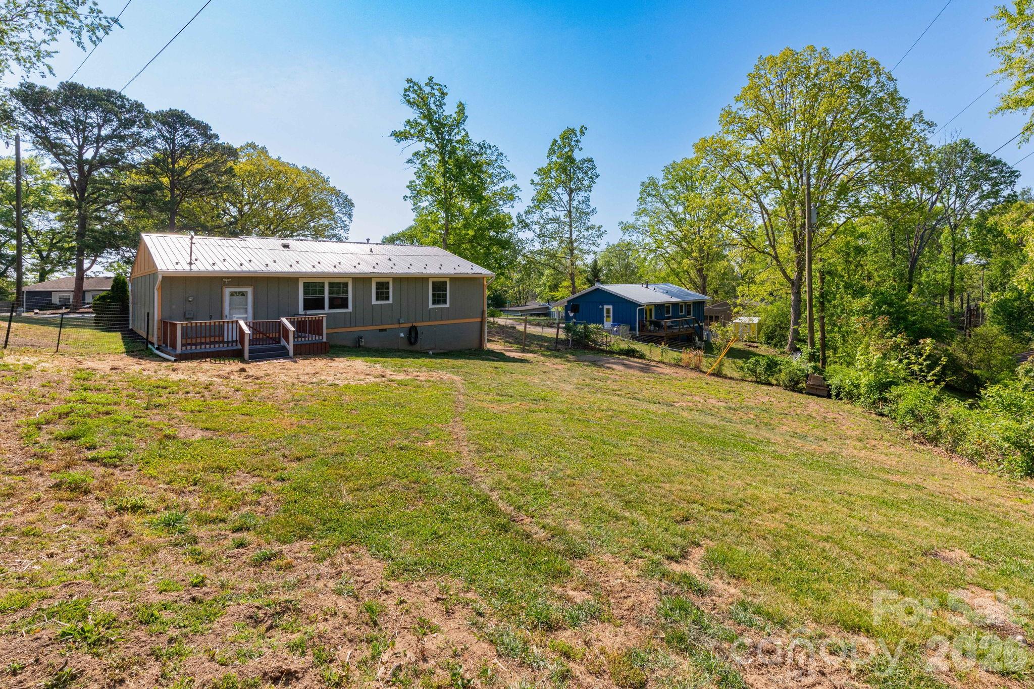 30 Compton Drive Asheville NC 28806