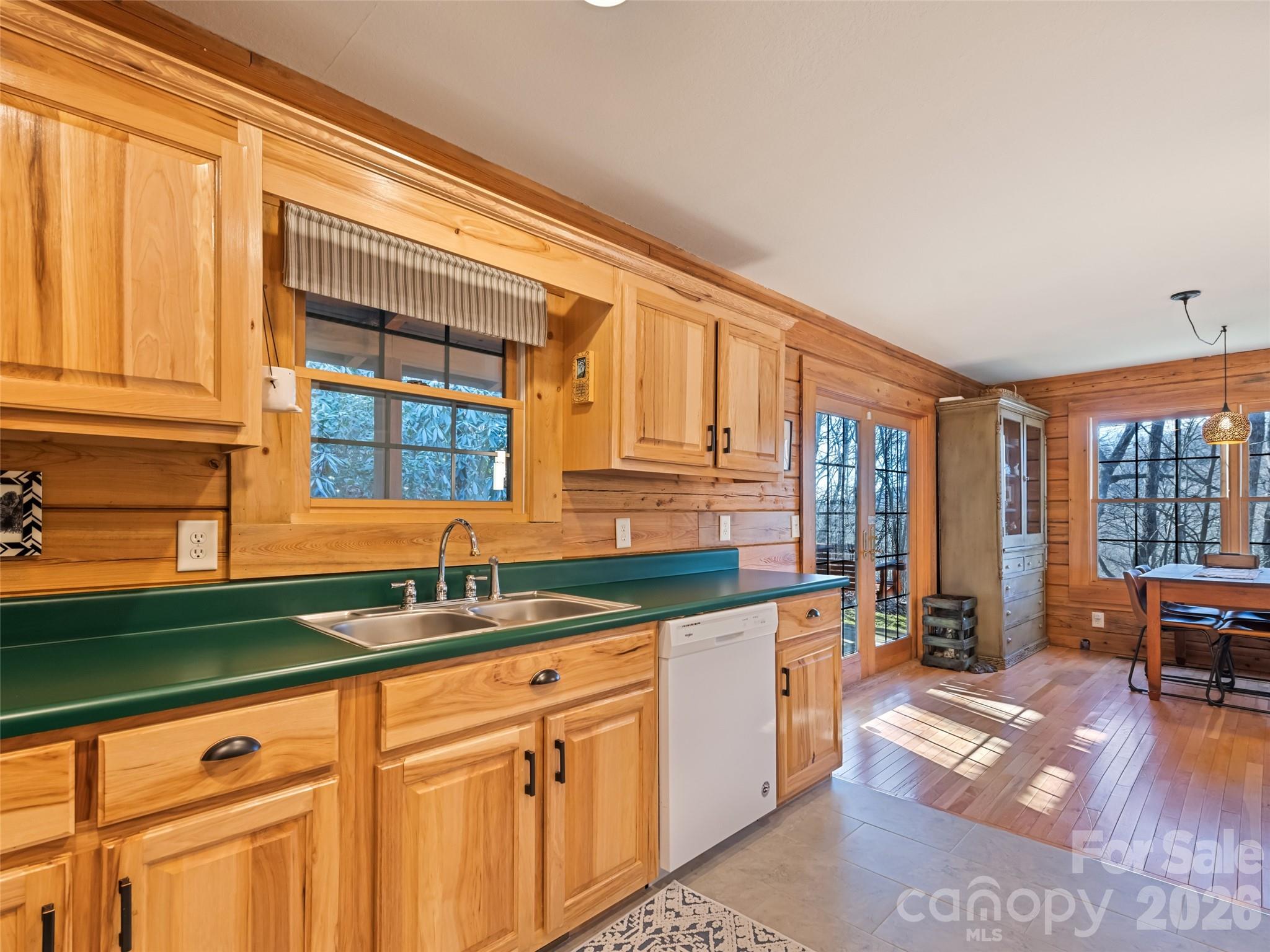 171 Sharons Bluff Franklin NC 28734