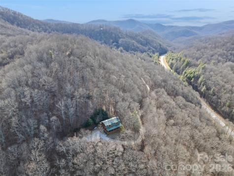 171 Sharons Bluff Franklin NC 28734