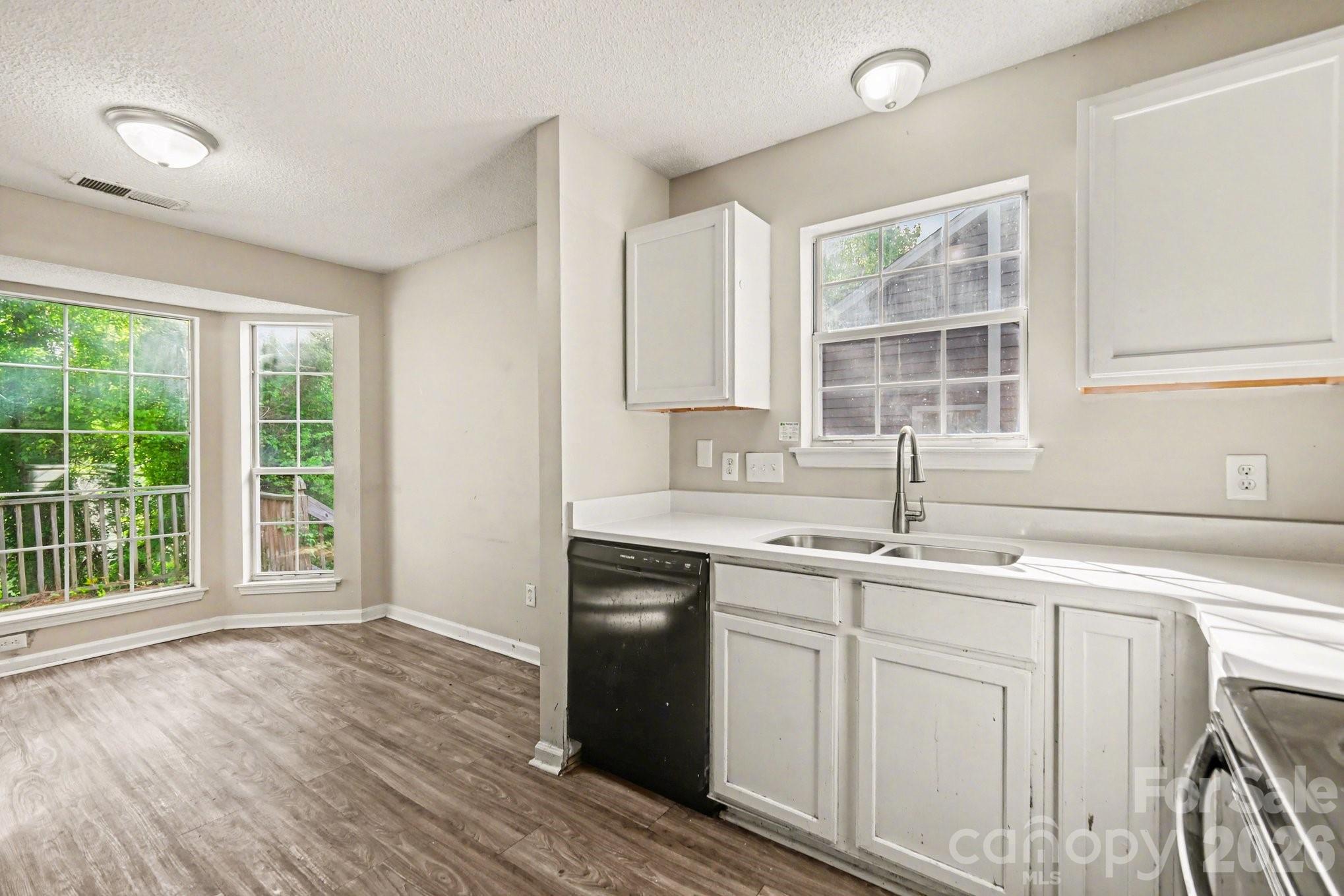 10418 Brawley Lane Charlotte NC 28215