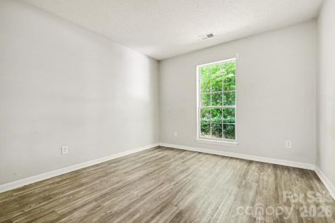 10418 Brawley Lane Charlotte NC 28215