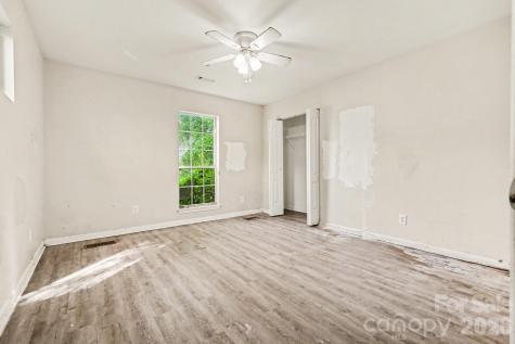 10418 Brawley Lane Charlotte NC 28215