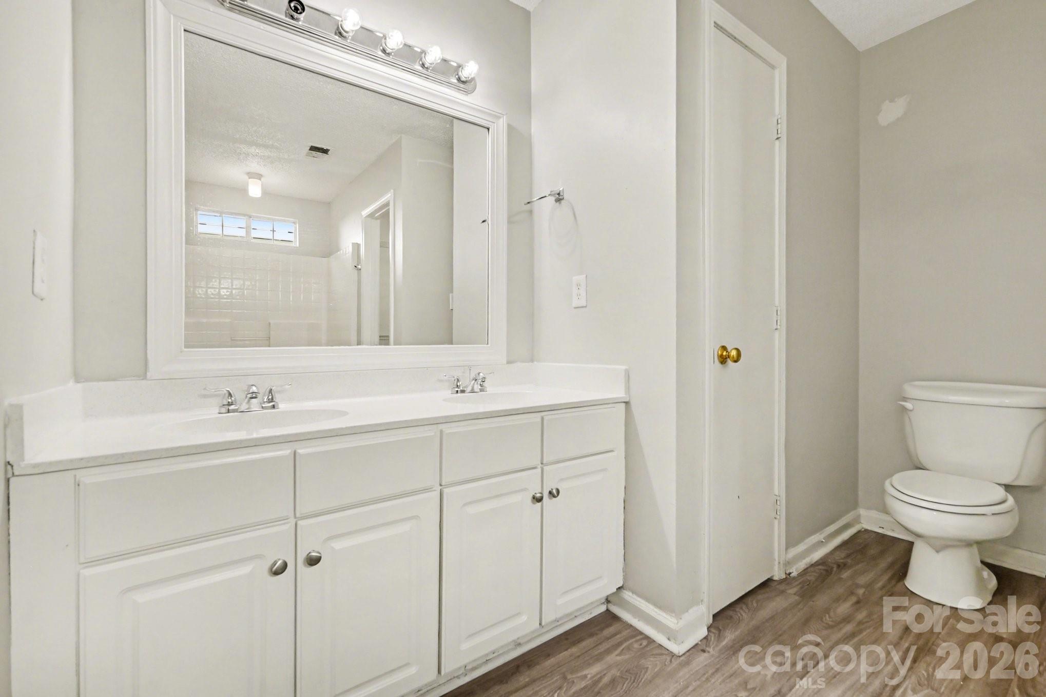 10418 Brawley Lane Charlotte NC 28215