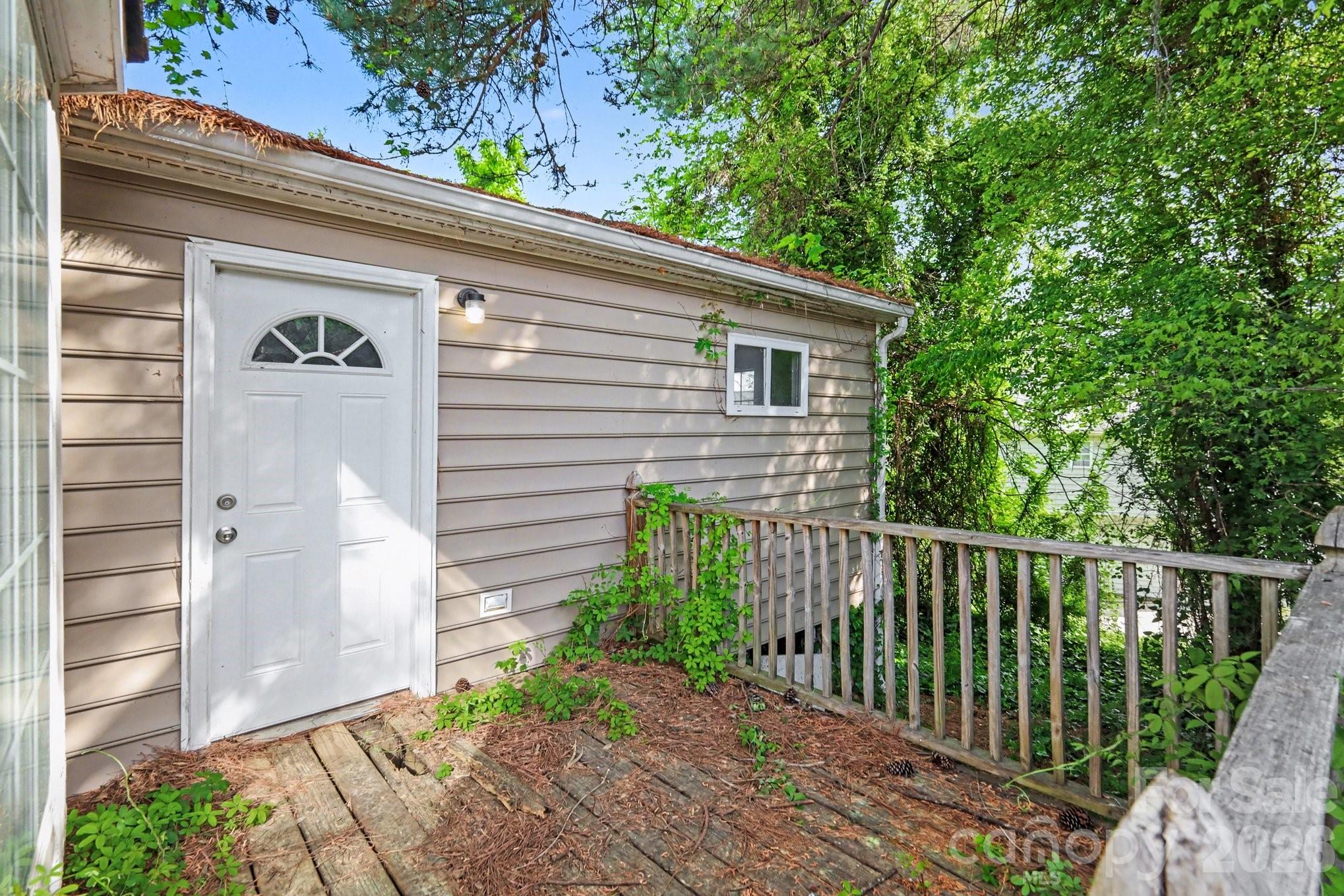 10418 Brawley Lane Charlotte NC 28215
