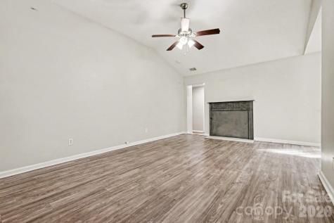 10418 Brawley Lane Charlotte NC 28215