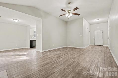 10418 Brawley Lane Charlotte NC 28215