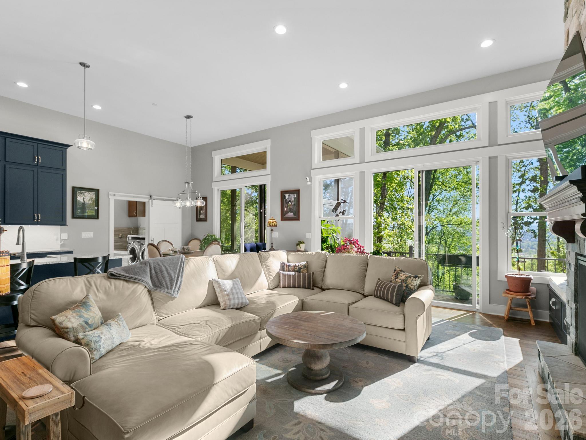 199 Garnet Way Hendersonville NC 28791
