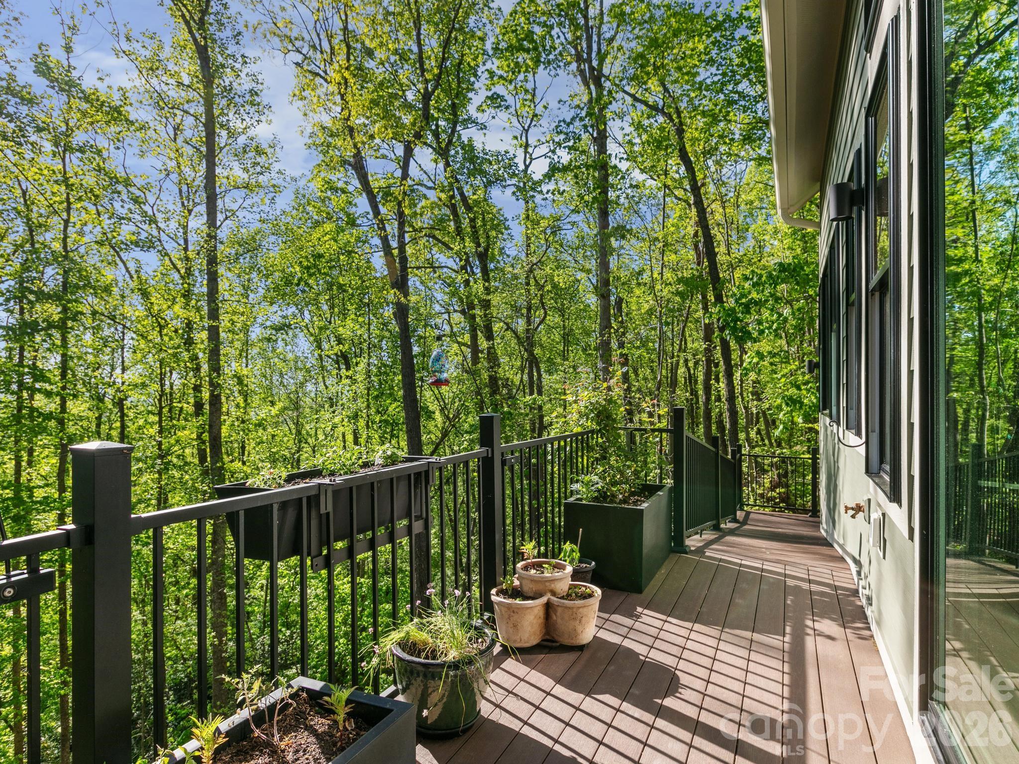 199 Garnet Way Hendersonville NC 28791
