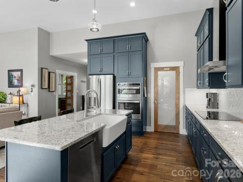 199 Garnet Way Hendersonville NC 28791