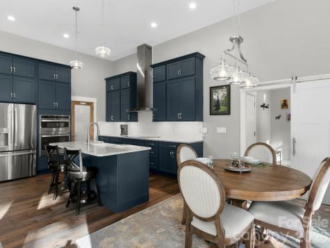 199 Garnet Way Hendersonville NC 28791