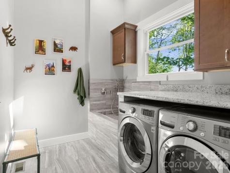 199 Garnet Way Hendersonville NC 28791