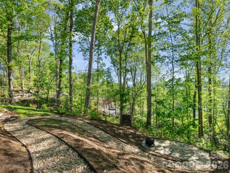199 Garnet Way Hendersonville NC 28791