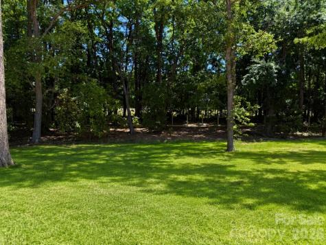 4927 Potter Road Matthews NC 28104