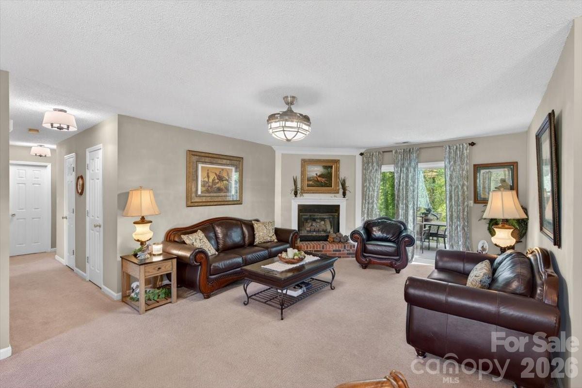 7142 Little Mountain Road Sherrills Ford NC 28673