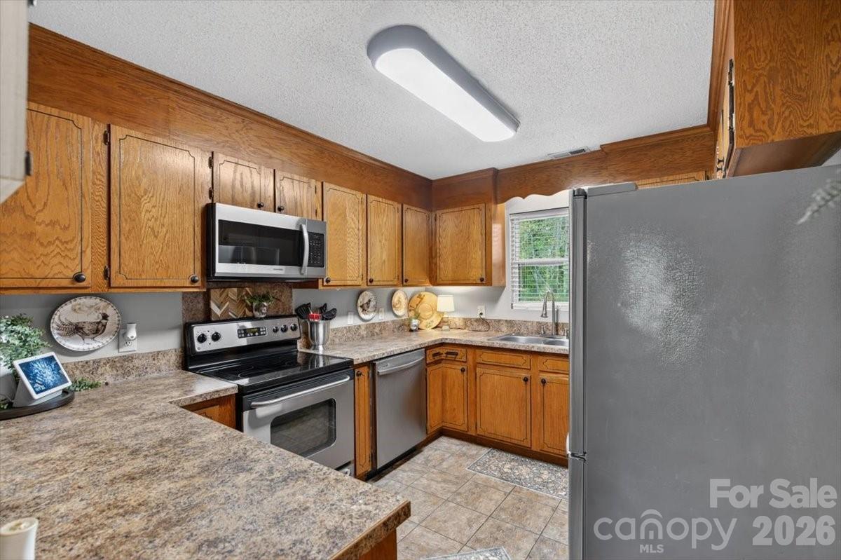 7142 Little Mountain Road Sherrills Ford NC 28673
