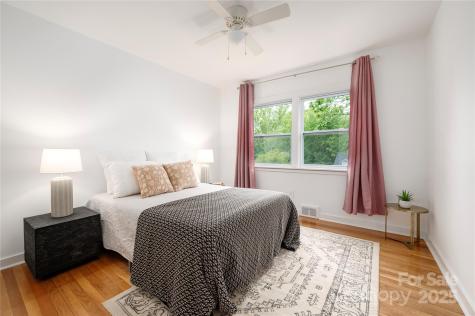 12 Canterbury Road Asheville NC 28805