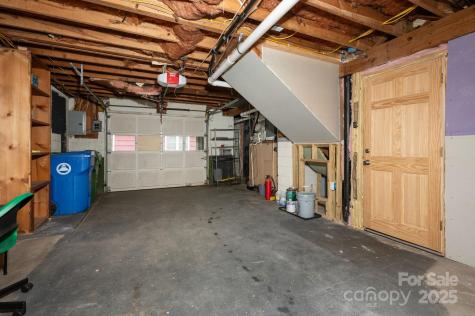12 Canterbury Road Asheville NC 28805