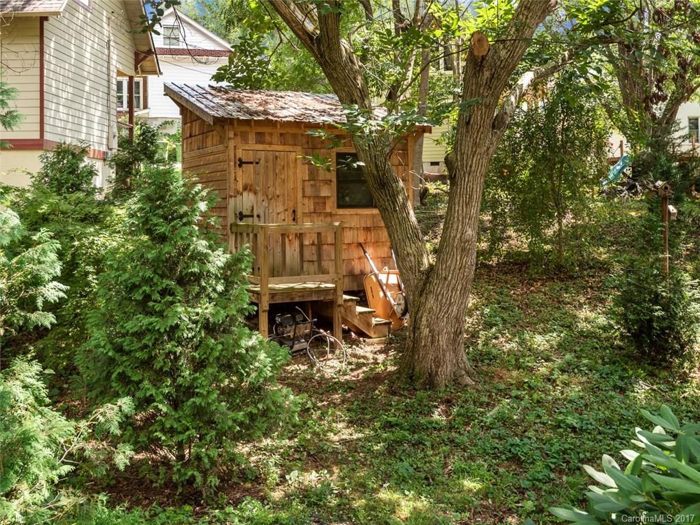 38 Sulphur Springs Road Asheville NC 28806