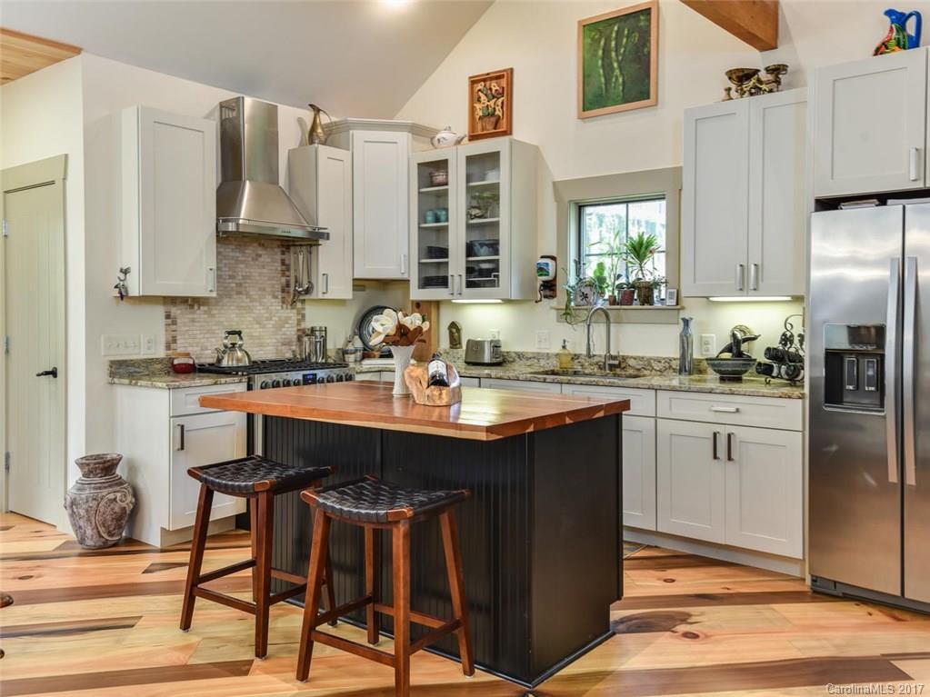 38 Sulphur Springs Road Asheville NC 28806