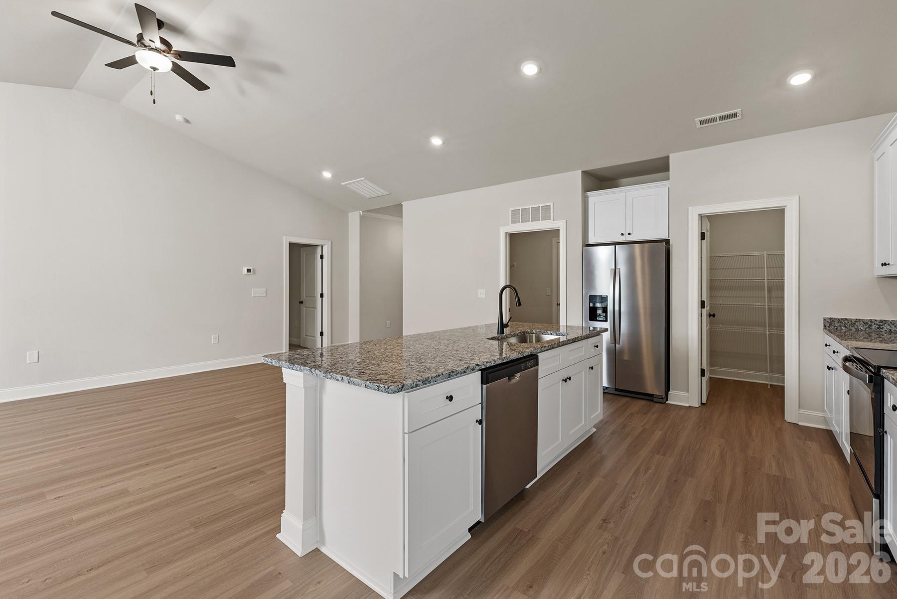 6721 Fairford Drive Charlotte NC 28215