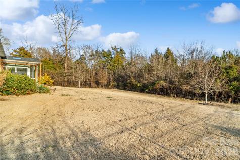 4211 Maggie Springs Way Clover SC 29710