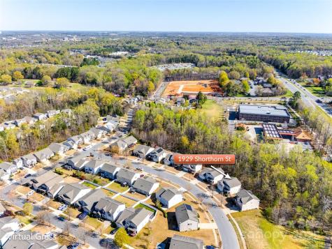 1929 Shorthorn Street Charlotte NC 28213