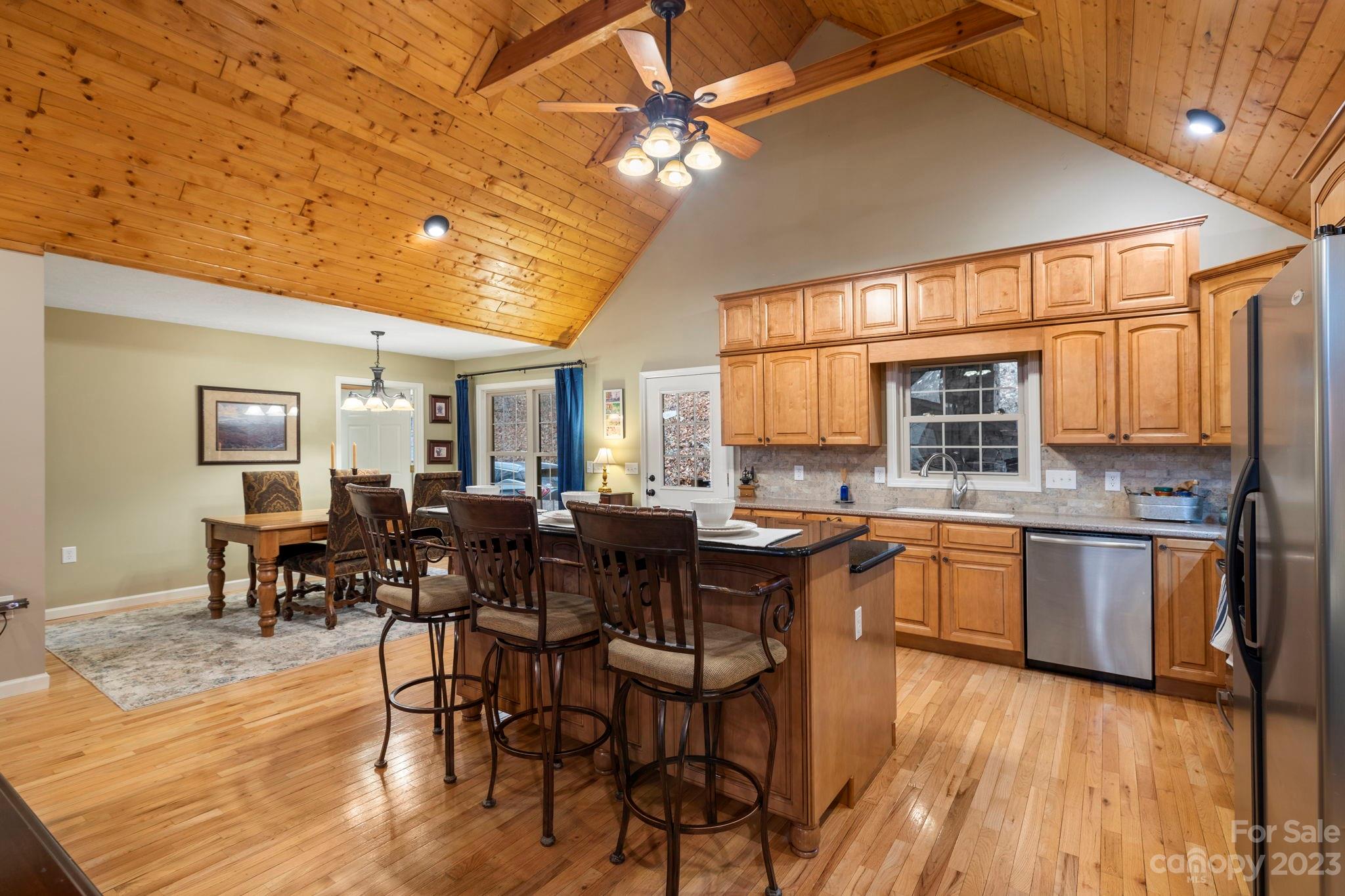 11 Leisure Wood Drive Canton NC 28716