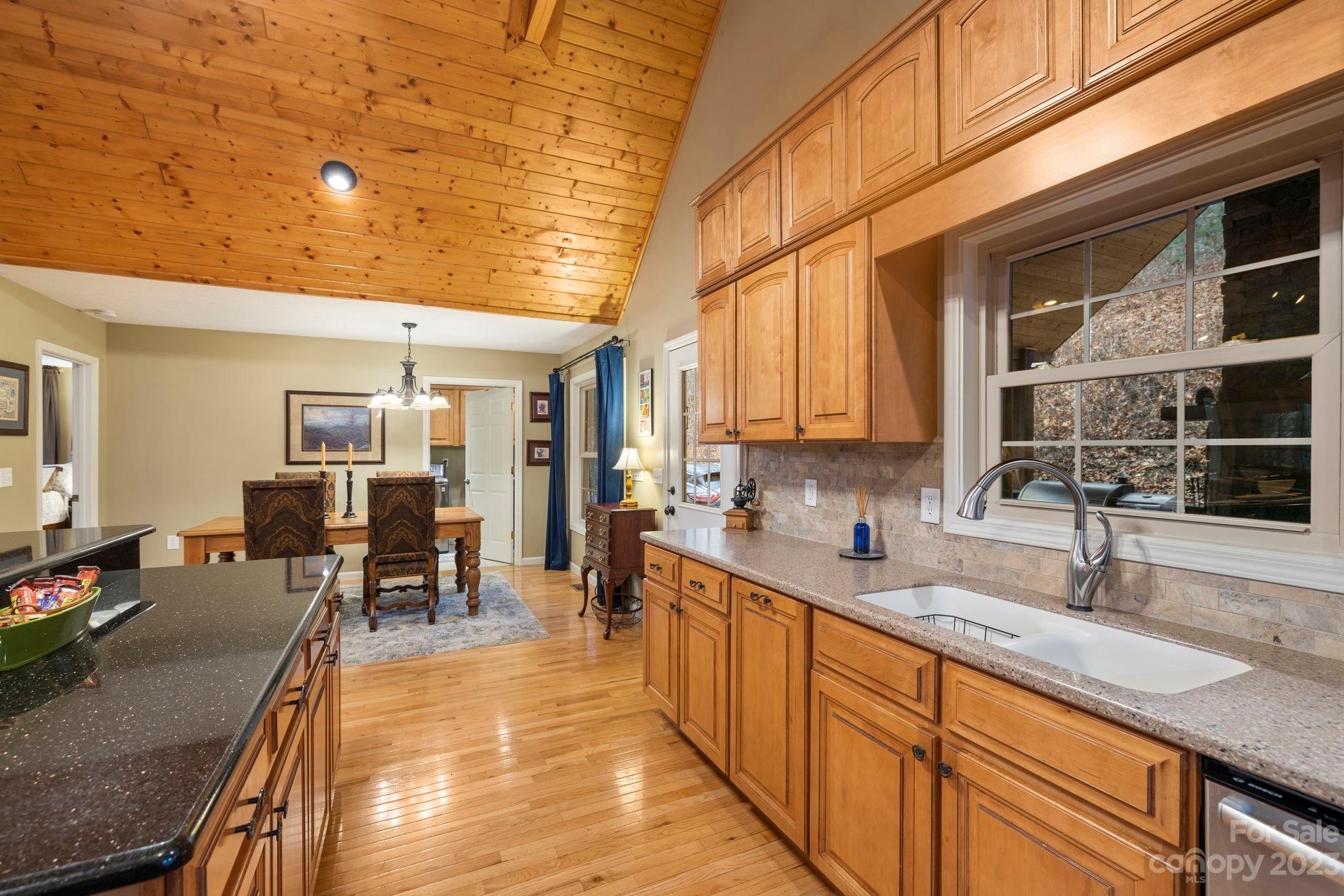 11 Leisure Wood Drive Canton NC 28716