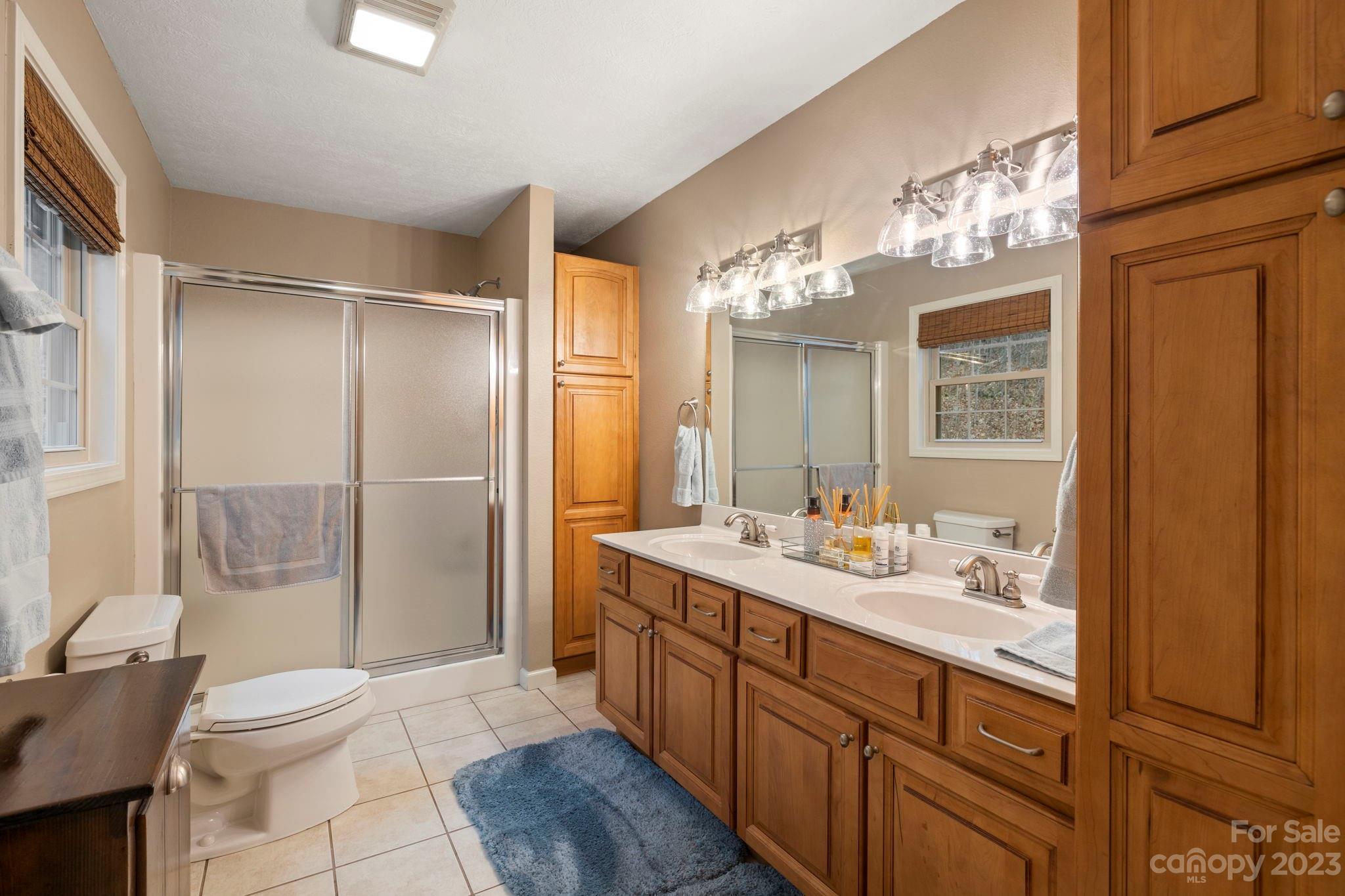11 Leisure Wood Drive Canton NC 28716