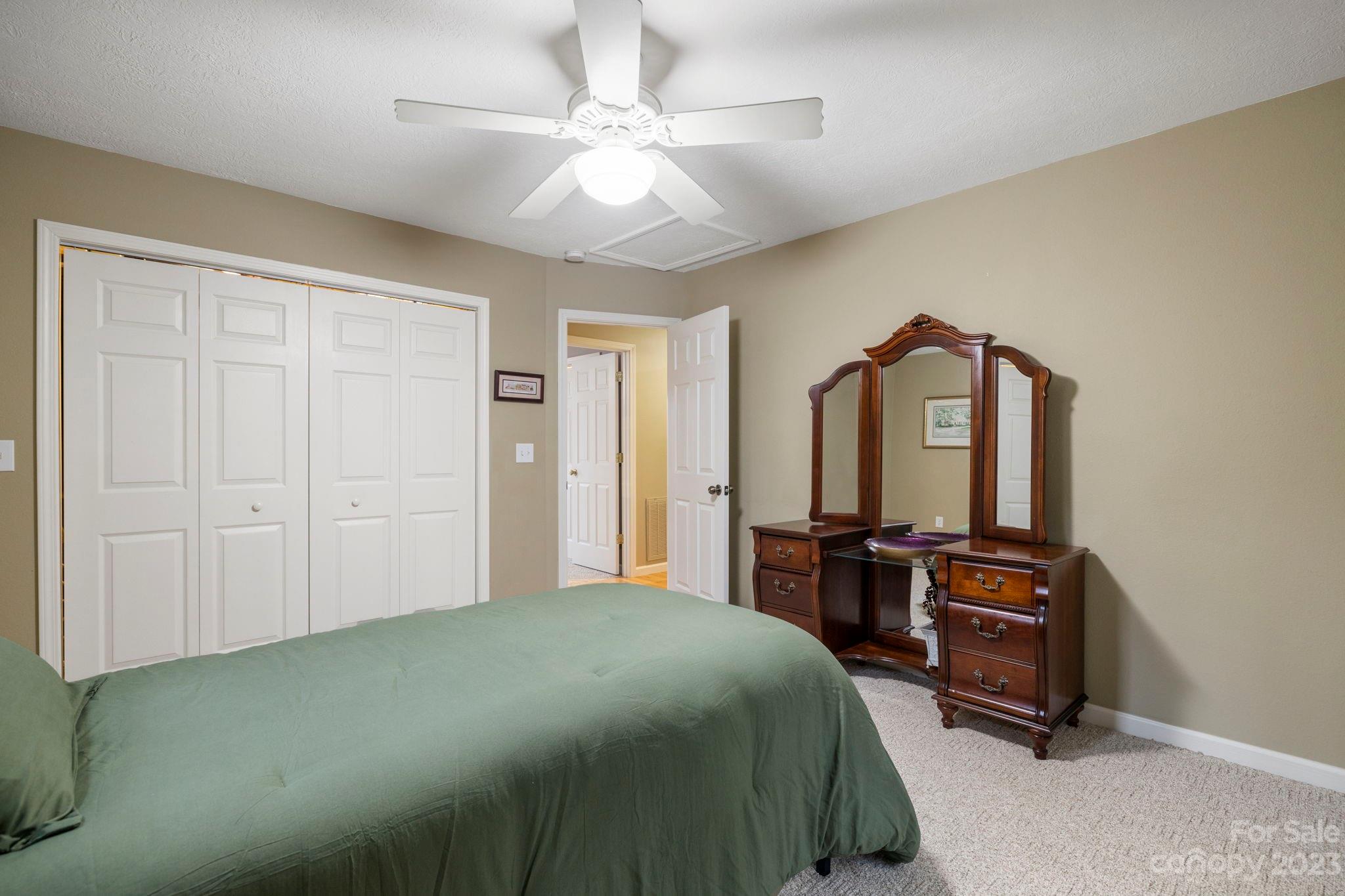 11 Leisure Wood Drive Canton NC 28716