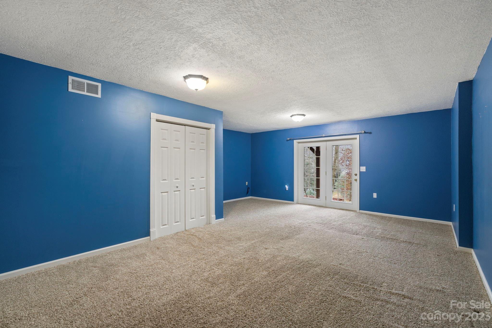 11 Leisure Wood Drive Canton NC 28716