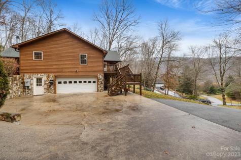 11 Leisure Wood Drive Canton NC 28716