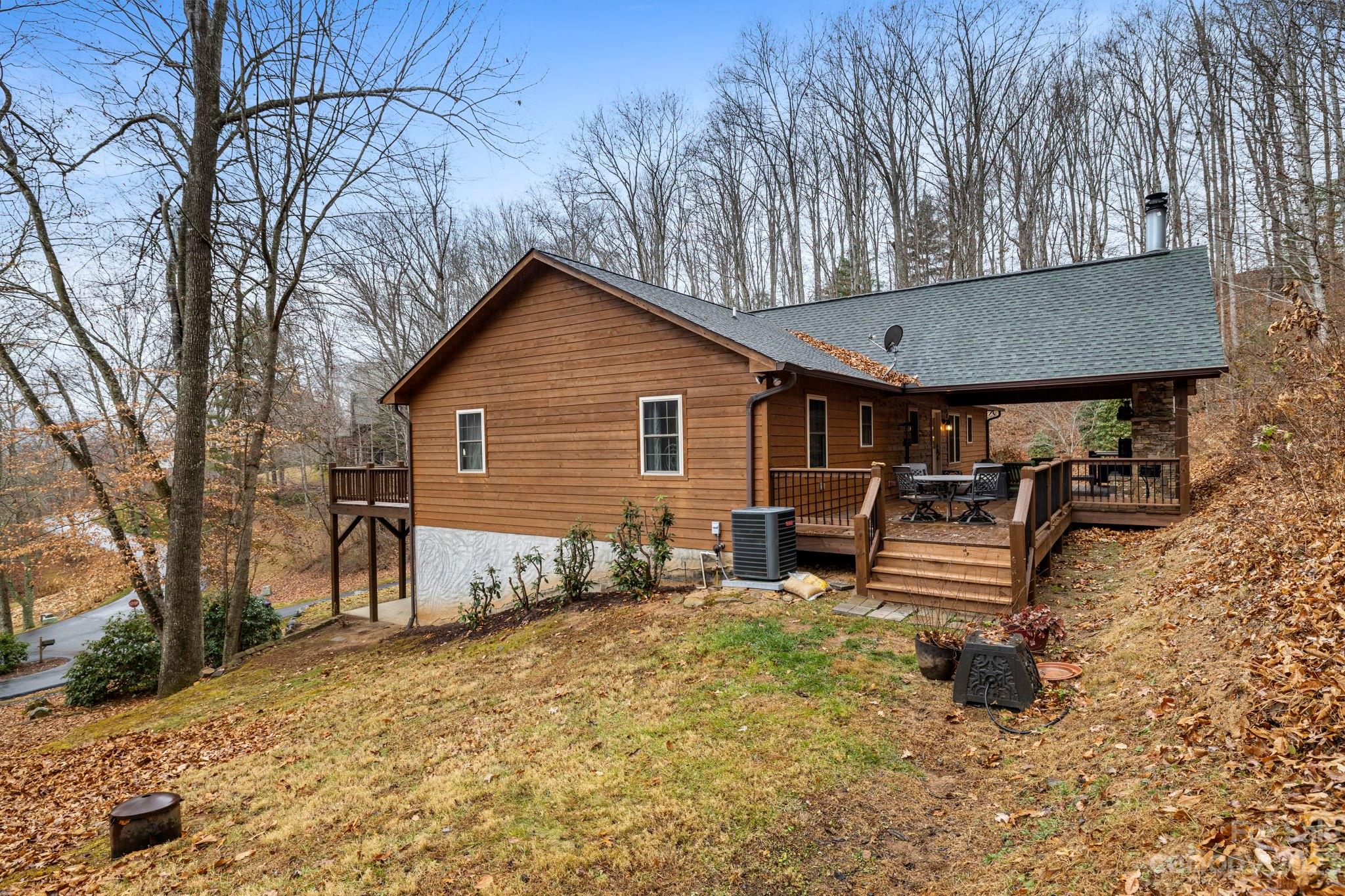 11 Leisure Wood Drive Canton NC 28716