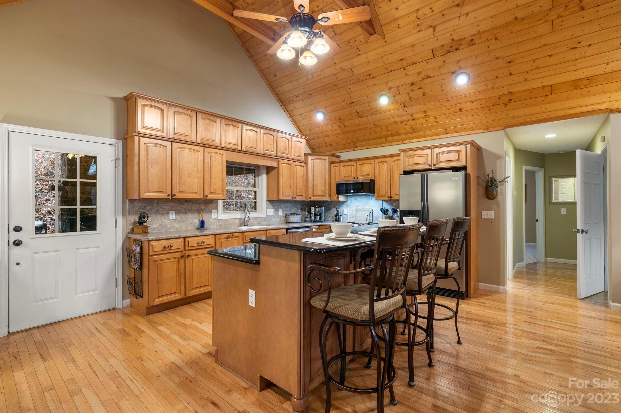 11 Leisure Wood Drive Canton NC 28716