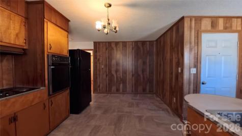 2410 Harris Henrietta Road Mooresboro NC 28114
