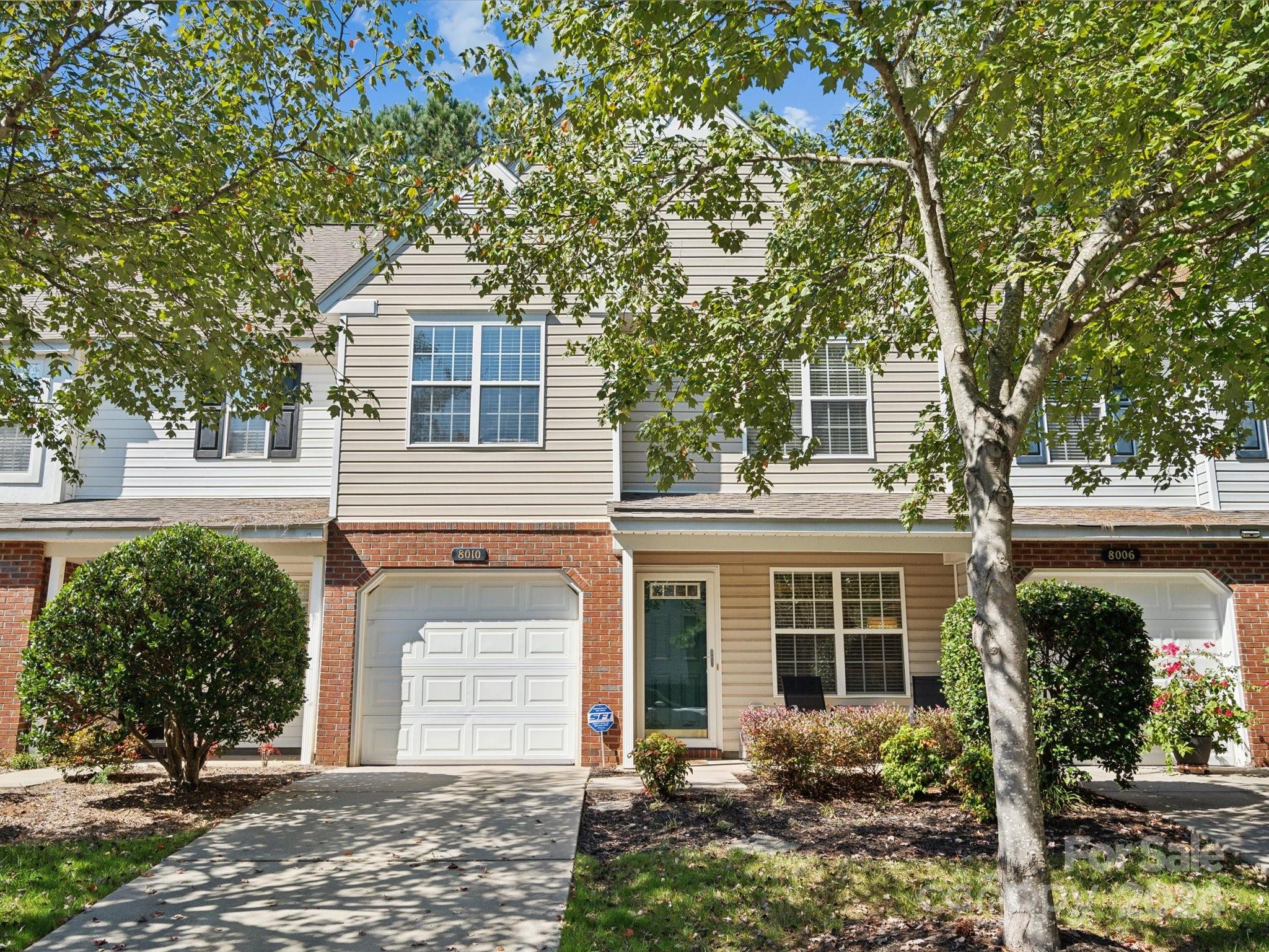 8010 Christmas Court Charlotte NC 28216