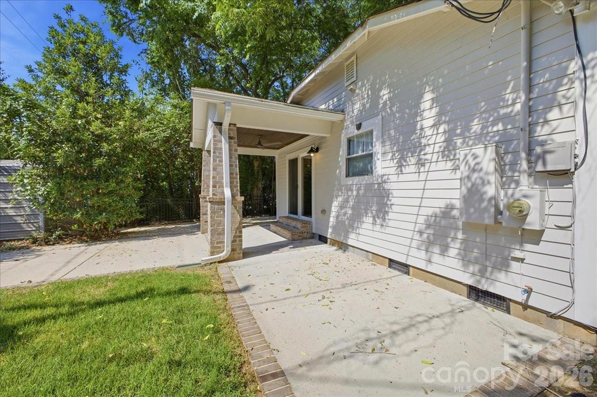 813 Walnut Avenue Charlotte NC 28208
