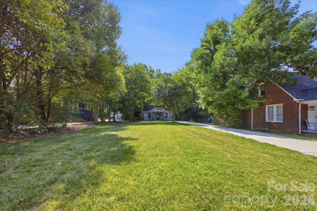 813 Walnut Avenue Charlotte NC 28208