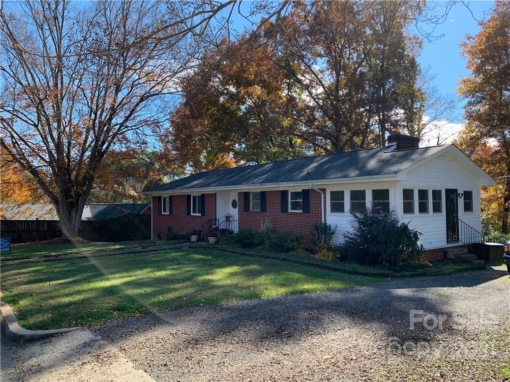 111 York Street Morganton NC 28655