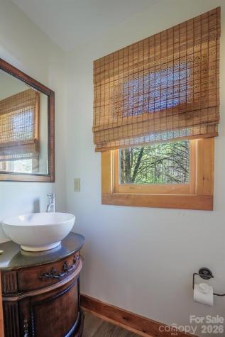 440 Huskey Road Bryson City NC 28713